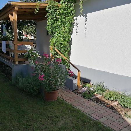 Menta Apartman Mezokovesd Bagian luar foto